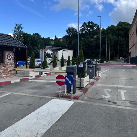 公寓 Centar Travnik-free Parking *