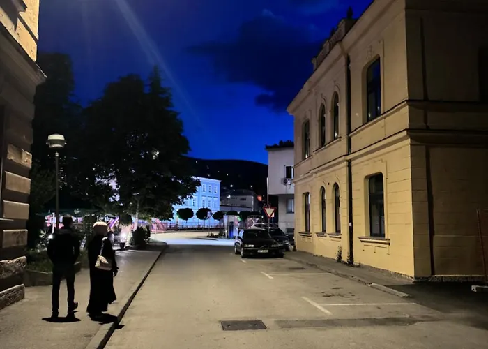 Centar Travnik-free Parking * Travnik